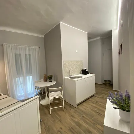 La Casa Nel Vicolo 1